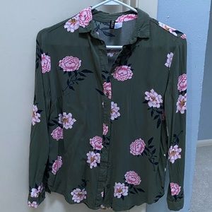H&M floral button down, size 4